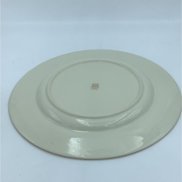 Two Vintage Lenox Patriot Dinner Plates - Picture 10 of 11